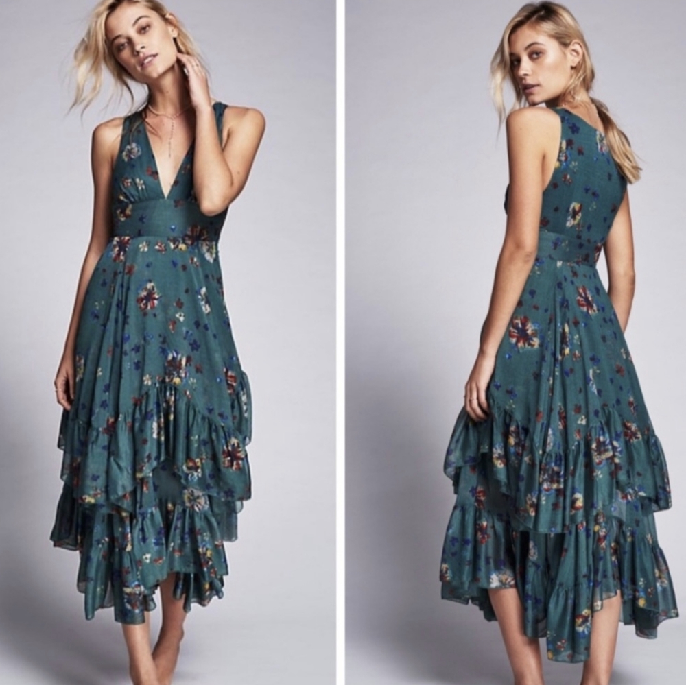 Free People Catching Glances ruffle midi dress Size 8